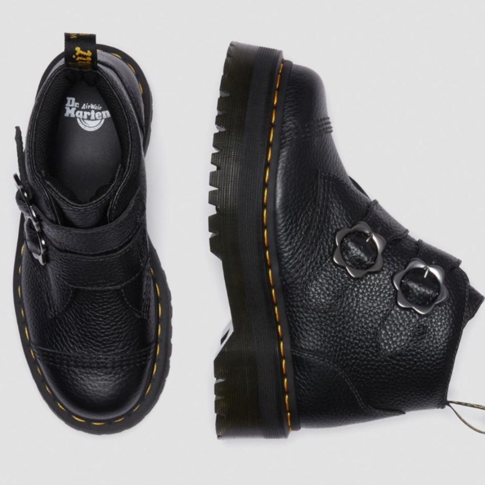Dr Martens DEVON FLOWER BUCKLE LEATHER PLATFORM BOOTS
